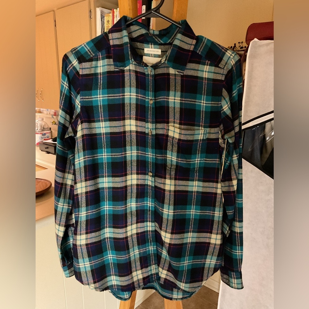 American Eagle men’s xsmall super soft flannel shirt